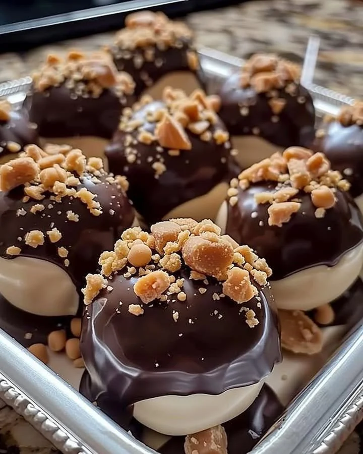 No-Bake Peanut Butter Cheesecake Bites
